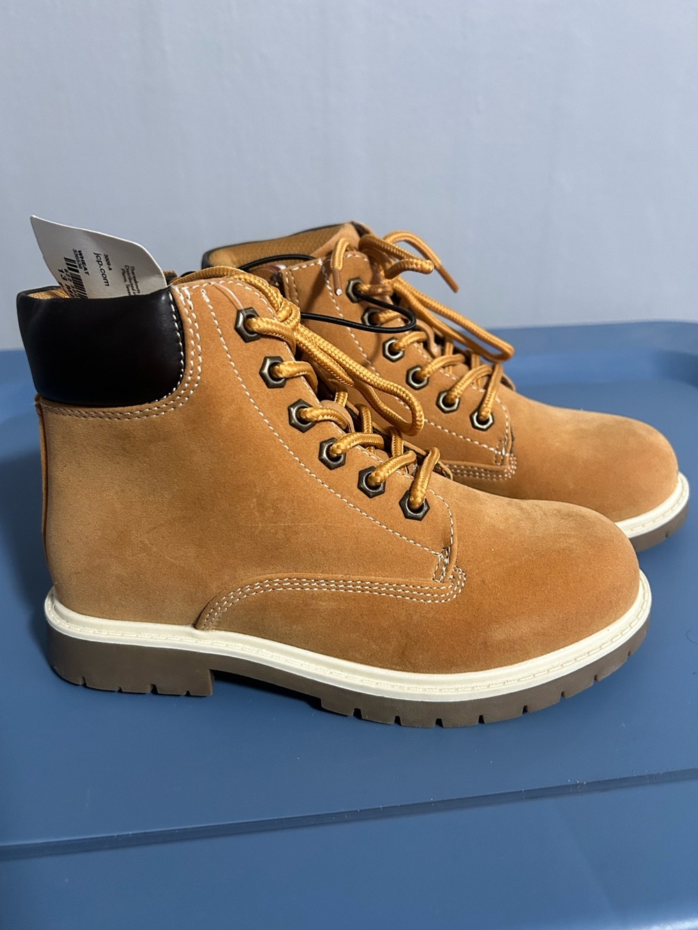 Kids Suede Lace-Up Ankle Boots w/zipper in Tan - Durable Outdoor Style